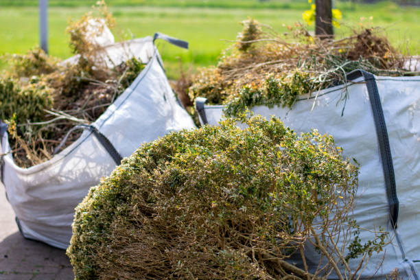 Best Commercial Junk Removal  in St John, KS
