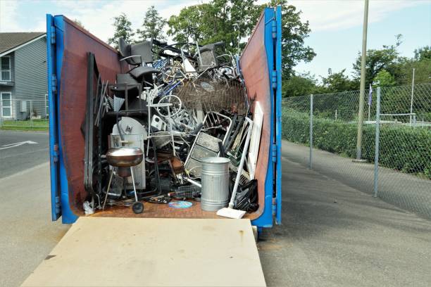 Best Professional Junk Removal  in St John, KS